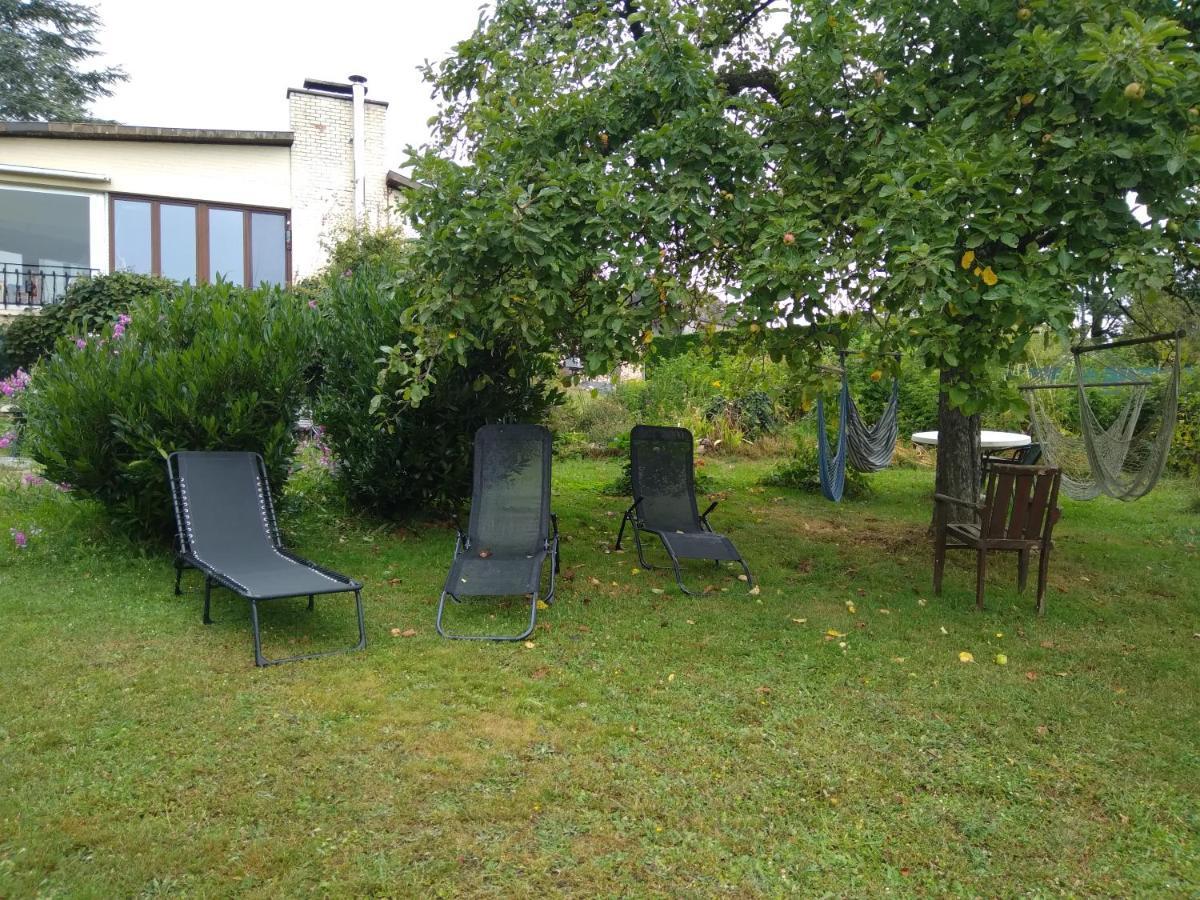Vila Dinant La Bergeronnette Avec La Chaleur Du Feu De Bois Et Le Jardin Exteriér fotografie